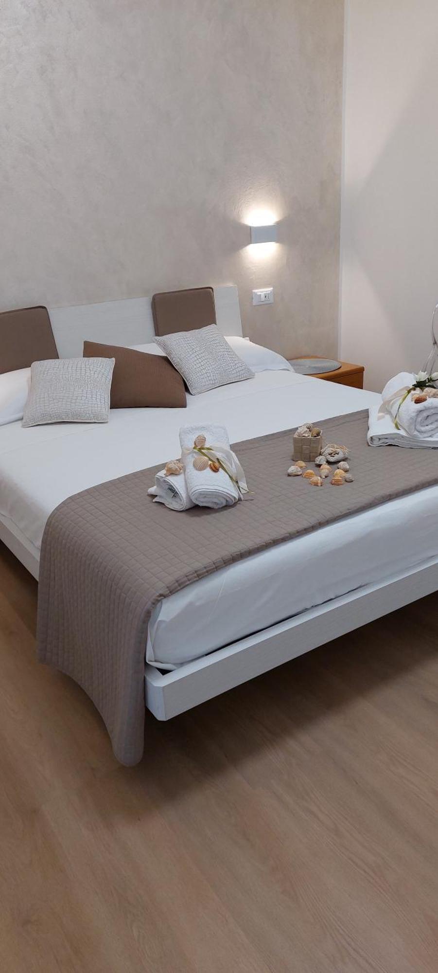 Marigarda Apartments Ассенца-ди-Бренцоне Экстерьер фото